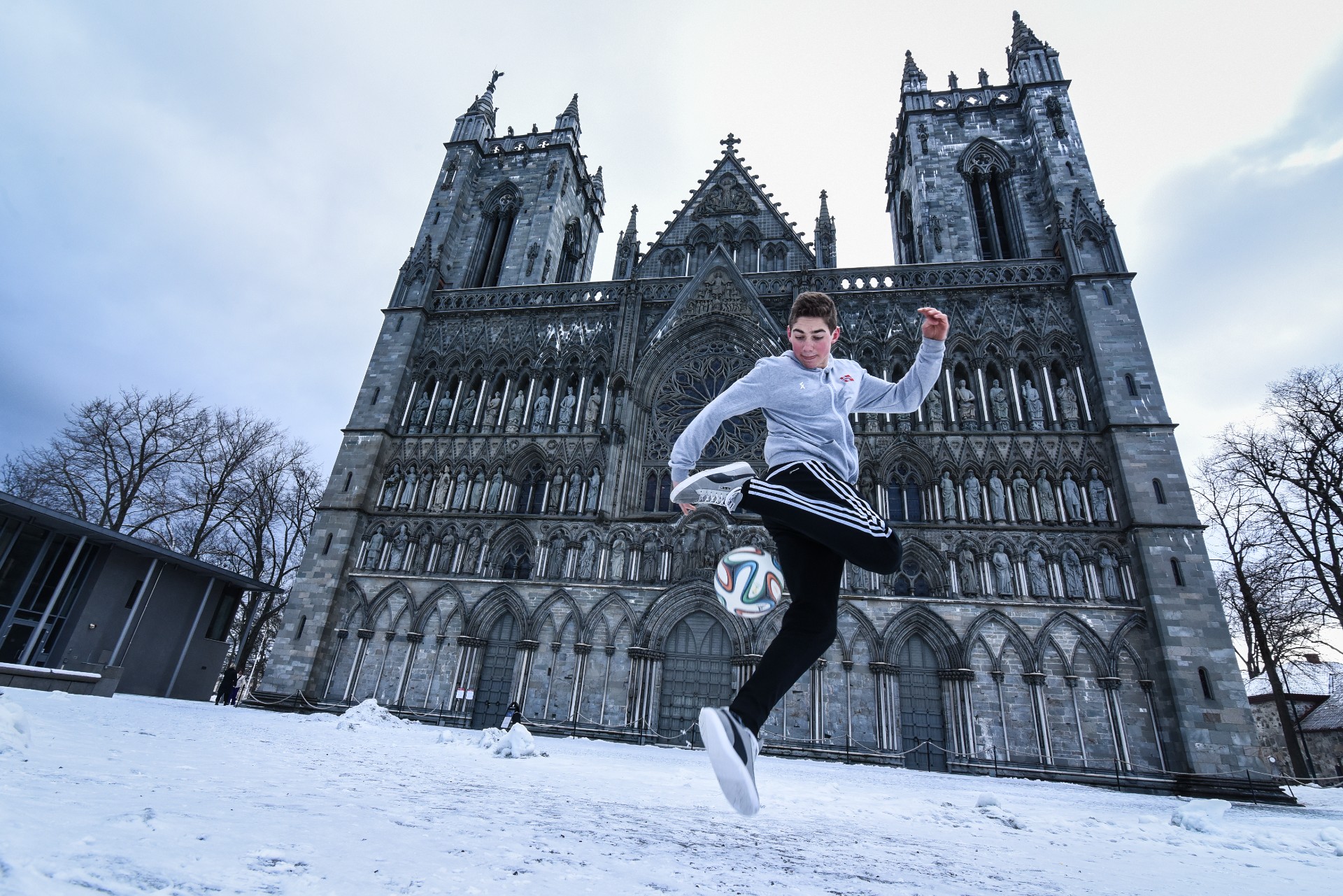The Youth Championship advances to the qualification stage and adds new prizes