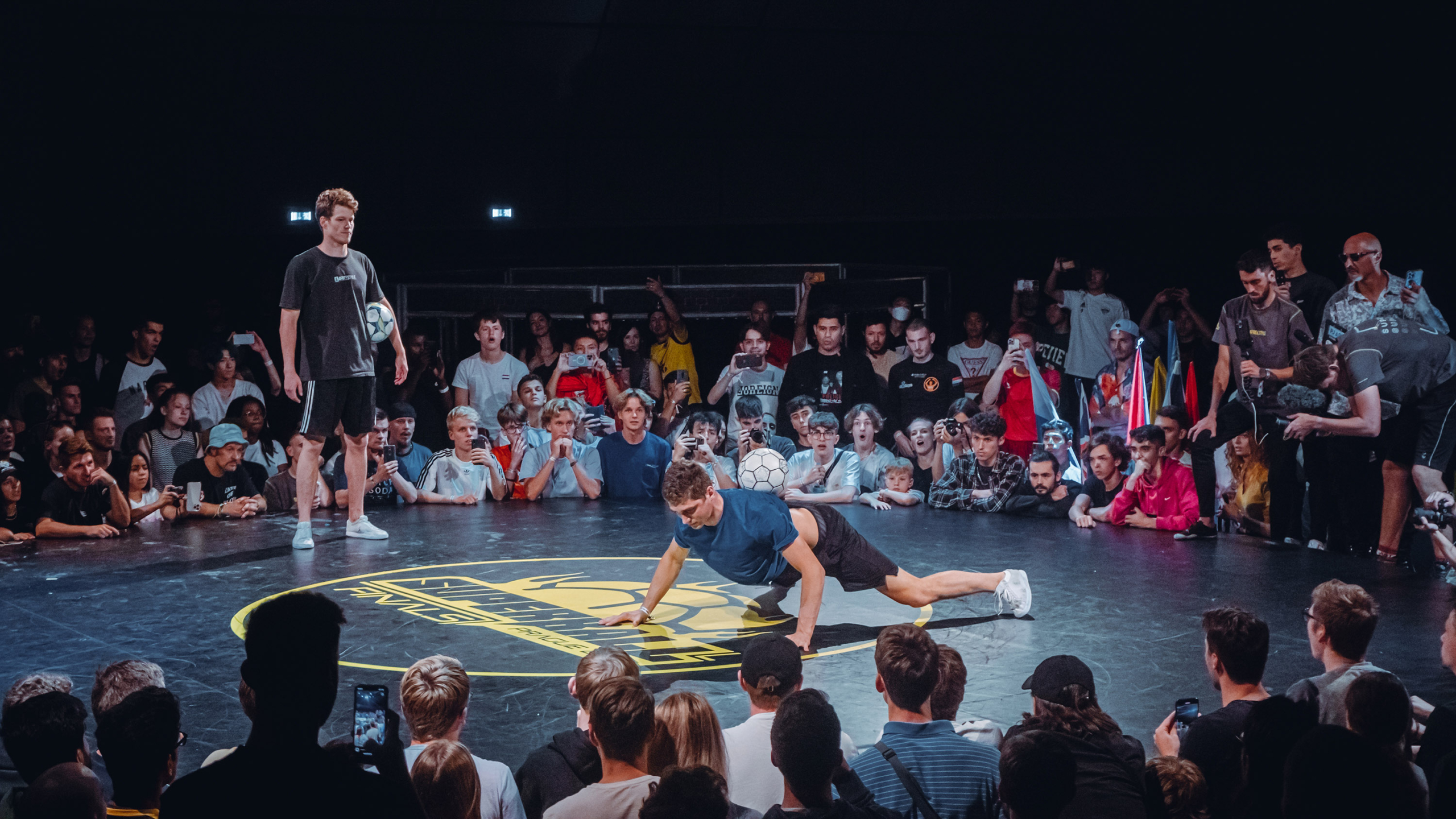 Aguska Mnich and Erlend Fagerli dominate the first Super Ball with all female categories open